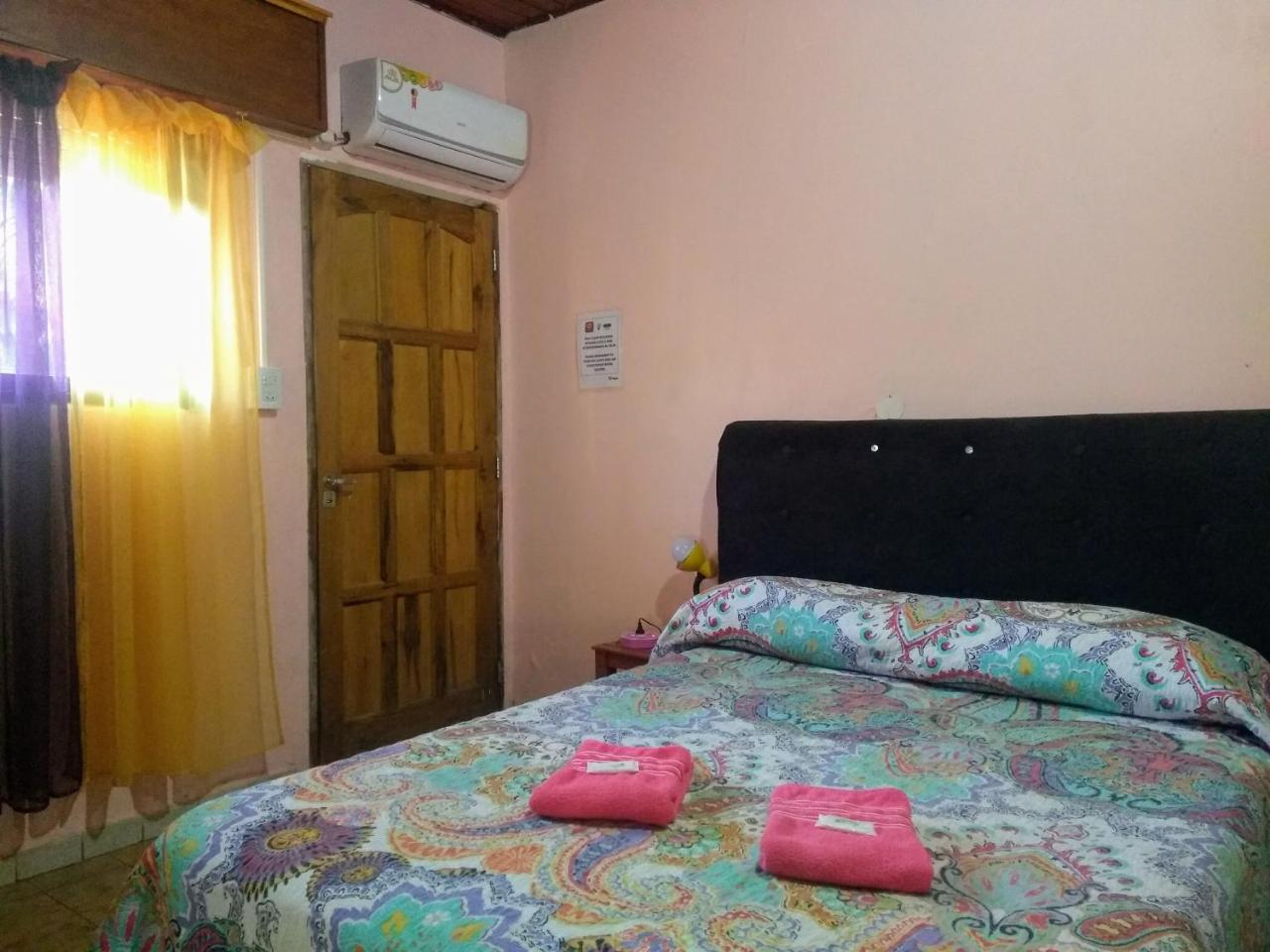 Butterfly Hostel Puerto Iguazú Eksteriør bilde